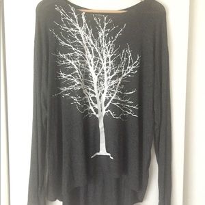 Avalove long-sleeve tee